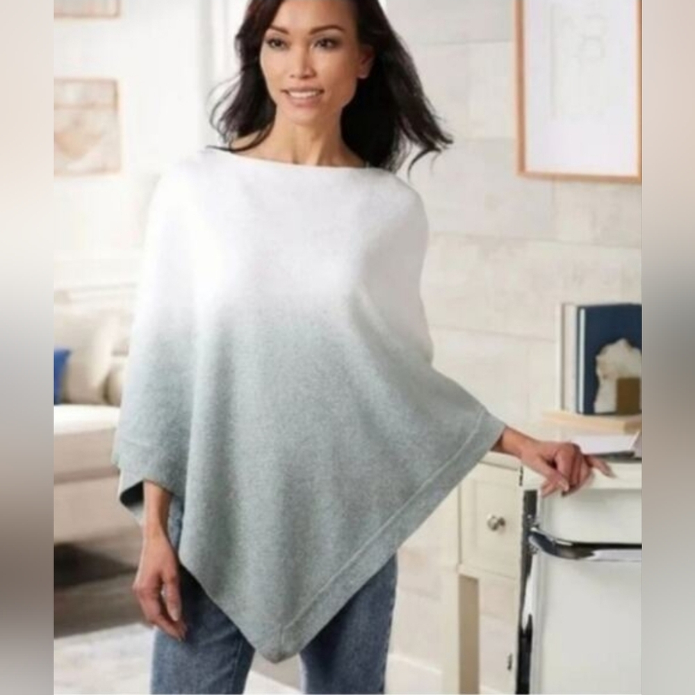 Barefoot Dreams CozyChic Ultra Lite OceanBreeze Comfy Poncho-NWT
